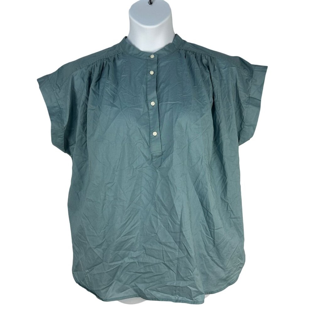 Universal Thread Women’s Blue Blouse L Button Front Lightweight Relaxed Fit